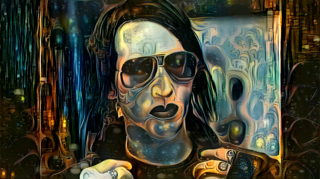 I stand with Marilyn Manson 