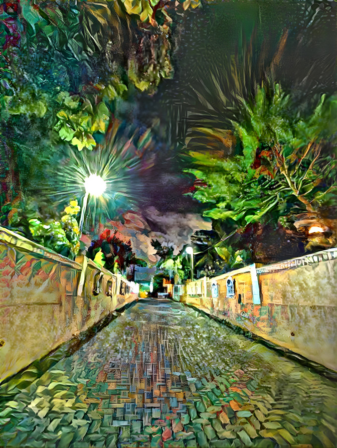 Alley to the grotto