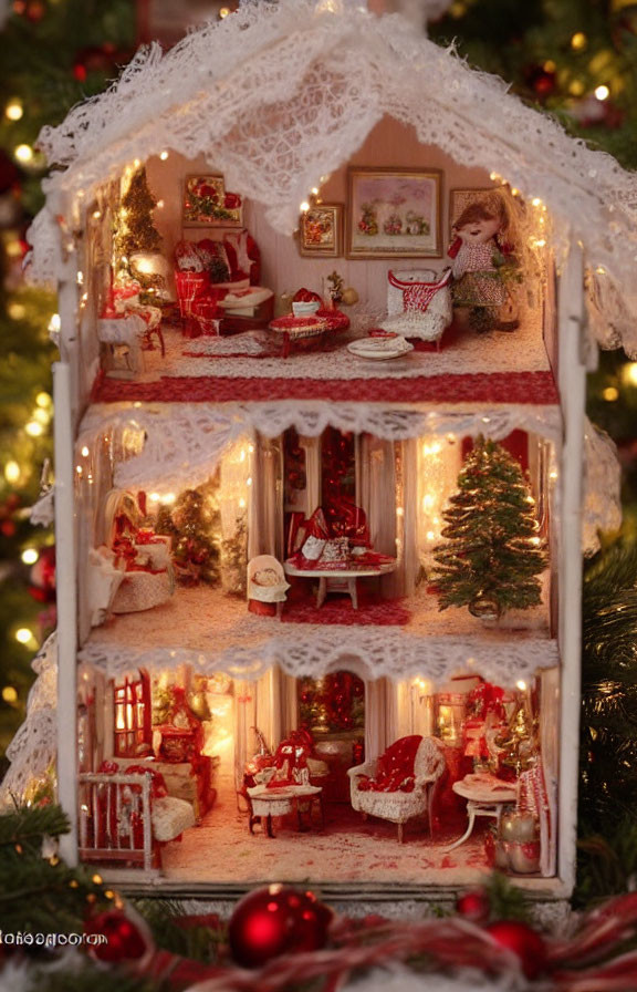 Detailed Christmas miniature dollhouse with festive decorations and cozy interior