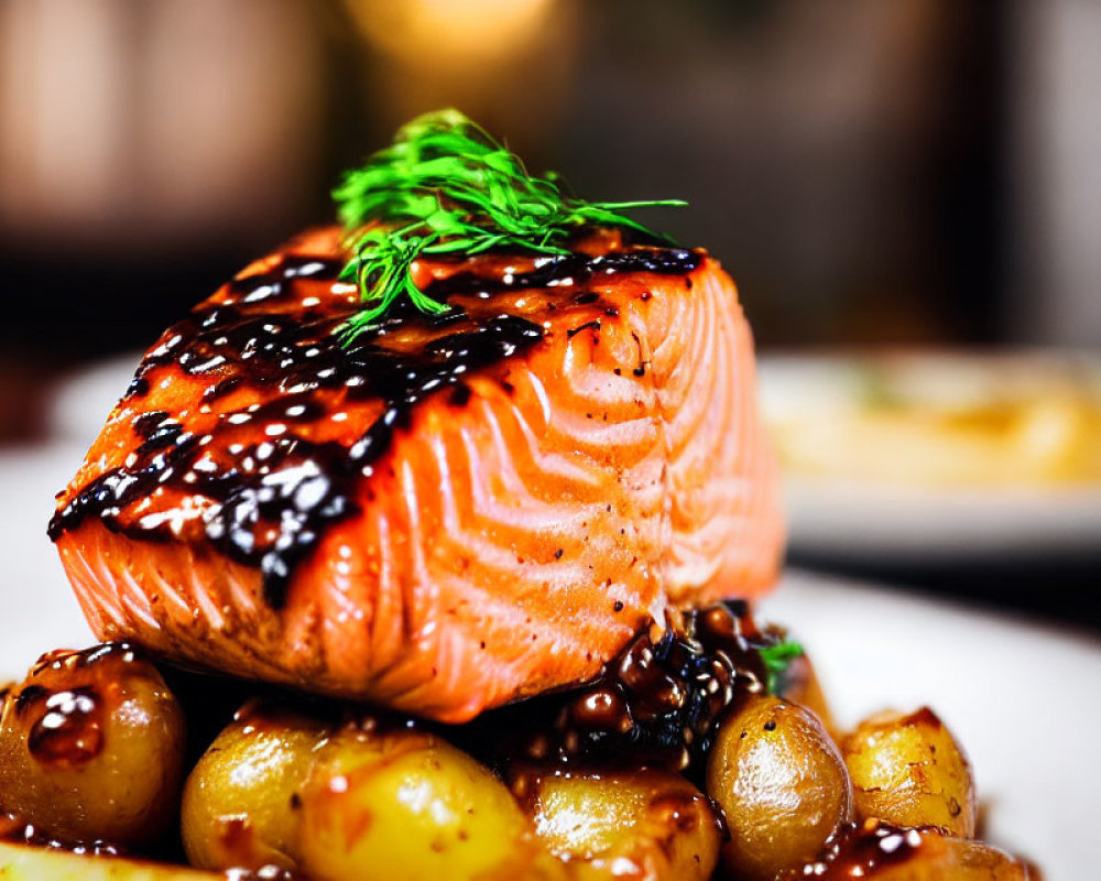 Fresh Dill Glazed Salmon Fillet with Baby Potatoes on White Plate