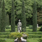 Detailed Garden Maze with Swirling Hedges and Colorful Flowerbeds