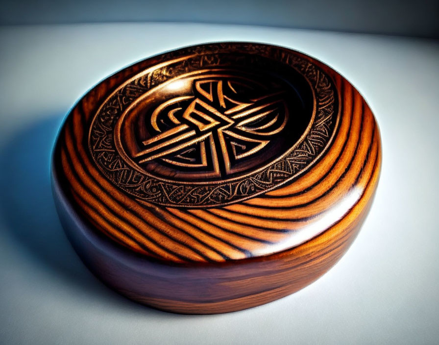 Round wooden box with Celtic knot design: rich brown tones, glossy finish