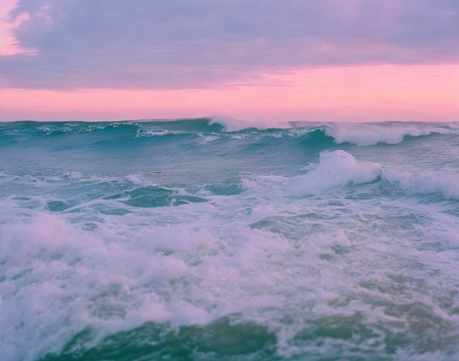 Tranquil Ocean Waves at Pink and Blue Dawn or Dusk