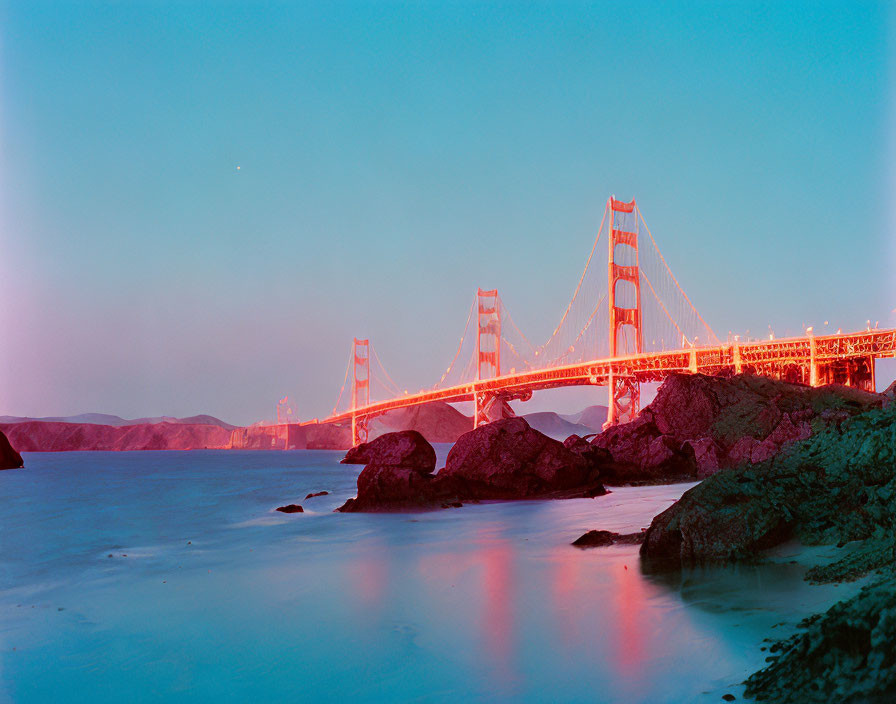 Golden Gate Bridge at Dusk with Pink and Blue Sky Reflections