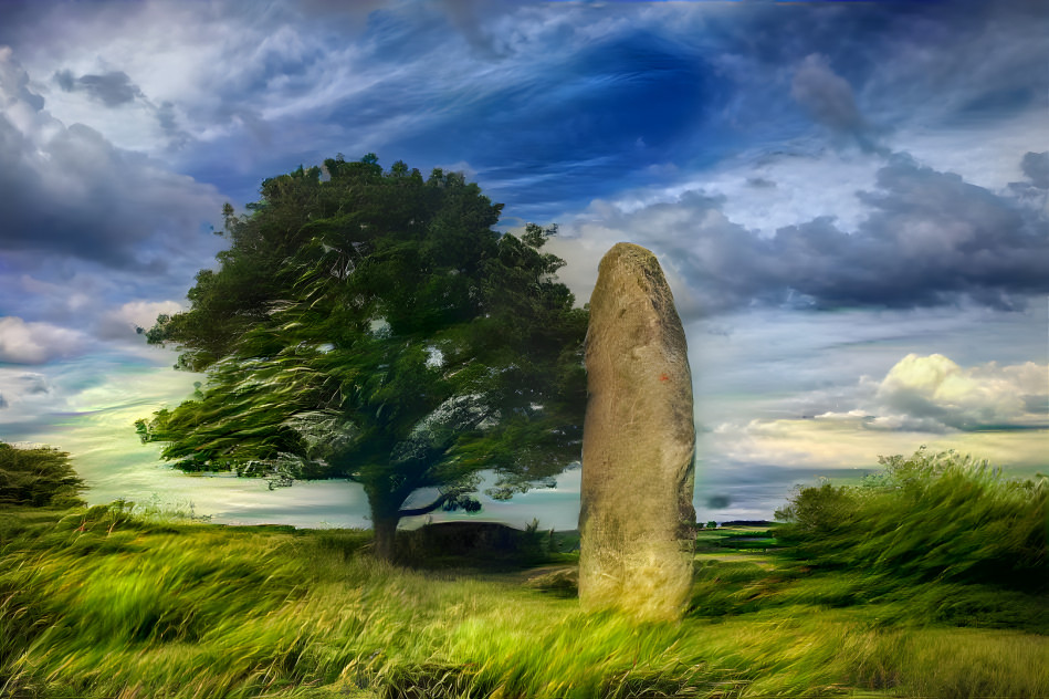 Menhir de Kergornec en Bretagne