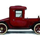 Vintage Red Car Illustration with Large Spoked Wheels and Carriage-Style Cabin